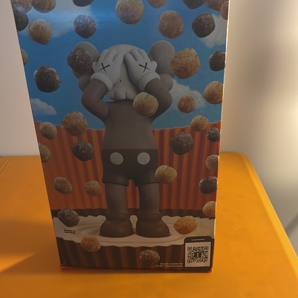 Kaws Reese’s puffs. - Picture 2 of 3